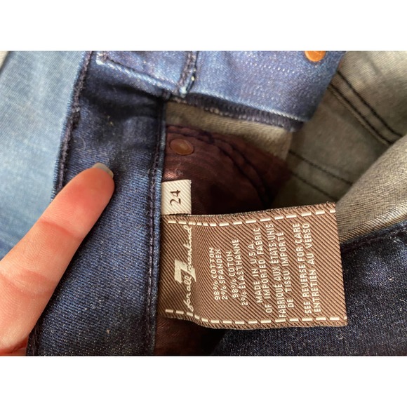 7 For All Mankind low rise roll shorts, size 24--NWT - Picture 5 of 10